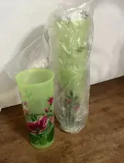 Tupperware Tall 16 Oz. Plastic Cups Set Of 4