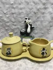 FIESTAWARE LOONEY TUNES PEPE LA PEW PENELOPE CREAMER SUGAR W/music Box