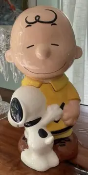 Peanuts Snoopy Hugging Charlie Brown Cookie Jar, Westland 2010, New