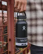 [Hydro Flask] Hydro Flask 32Oz Wide Mouth Water Bottle in Black One Size