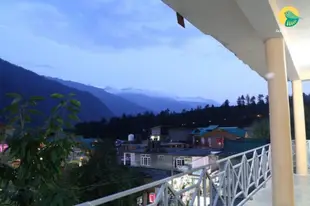1 BR Boutique stay in Old Manali, Manali (BEEB), by GuestHouser