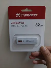 在飛比找Yahoo!奇摩拍賣優惠-創見32G隨身碟 USB3.0 32GB JF730 白色 