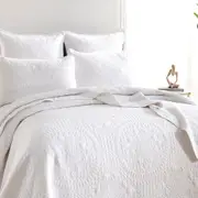 Renee Taylor Asher Jacquard Queen/King Coverlet w/ Pillowcases Bedding Set White