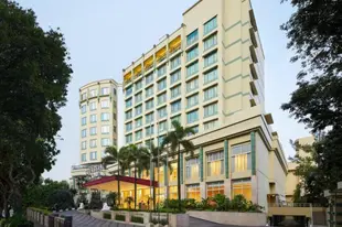 Courtyard by Marriott Bandung Dago, CHSE Certified