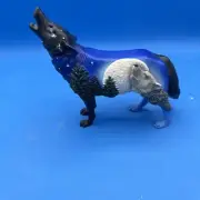 Midnight Howl Wolf Resin Figure Rare