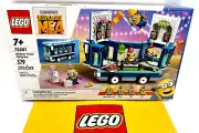 LEGO Despicable Me: Minions' Music Party Bus (75581)