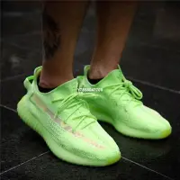 在飛比找Yahoo!奇摩拍賣優惠-Adidas Yeezy Boost 350 V2 螢光綠 