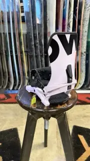 Now Select Snowboard Bindings Size Medium