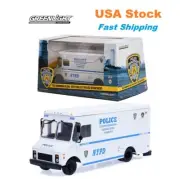Grumman Olson Van New York City Police Department (NYPD) Greenlight 1:43, 6.5''
