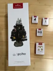 Harry Potter The Wizarding World Hallmark Keepsake Magic Mini Tree + Ornaments