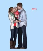 Resin 1:24 1:43 1:64 1:87 Happy Family Painted Mini Doll Figure Scene Props Toys