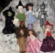 Madame Alexander McDonalds Happy Meal Wizard of Oz dolls ,lot Of 7
