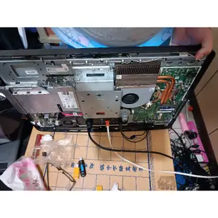 【商品名稱】: DELL戴爾兩機一體23吋i5桌上型電腦【產品狀態】：二手【價錢】:8888元喜歡可以議價【數量】：1