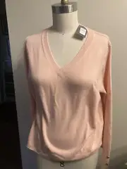 Primark Knit Top Women's Size V-Neck Peach Color With Button Details