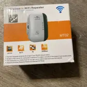 Wireless-N WiFi 300Mbps Repeater *OPEN BOX NEW!