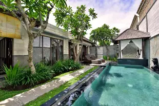 水明漾卡亞甘之夢別墅飯店The Khayangan Dreams Villa, Seminyak