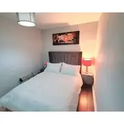 Charming Apt Near City Centre By Etihad Coop Arena