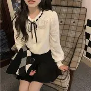 Long-Sleeve Lace Collar Bow Blouse / V-Neck Argyle Sweater Vest Blouse - White - One Size