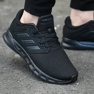 帝安諾-實體店面 愛迪達 ADIDAS SHOWTHEWAY 黑魂 全黑 Nmd參考 超輕量 透氣 慢跑鞋【APP下單享4%點數】