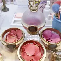 在飛比找Yahoo!奇摩拍賣優惠-【現貨】日本專柜 LADUREE拉杜麗玫瑰花瓣腮紅3色 停產