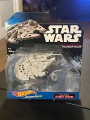 Star Wars Hot Wheels Starships Millenium Falcon NIB (protective case included)