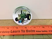 42nd National Farm Toy Show Exhibitor Button Oliver 2255 tractor
