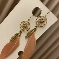 在飛比找蝦皮購物優惠-Feather Dreamcatcher Earring 羽