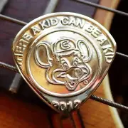 Brass Token Guitar Pick + Gibson Les Paul Guitar SG Standard Custom Studio ART