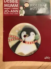 Debbie Mumm #4867 Large Holiday Button Penguin 2” Diameter NOS