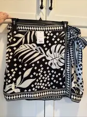 Nine West - Wrap Skirt - Xl - NWT - Black and White - Tropical Pattern