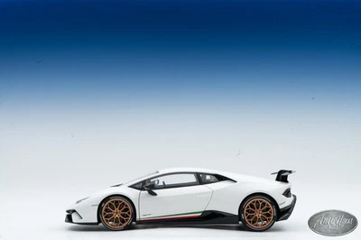 1/18 Autoart Lamborghini Huracan Performante White ALSO OPEN FOR TRADE