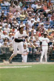 Baltimore Orioles Ken Singleton In Action Baseball 1977 Old Photo 7