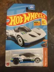 Hot Wheels 2023: Track Champs #3/5 Group C Fantasy #89/250 - White version - NEW