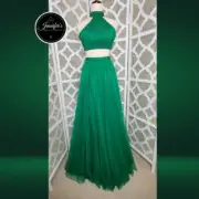 Sherri Hill NWT Emerald 2-Piece Beaded Halter Top w/Layered Tulle Skirt Size 00