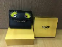 在飛比找Yahoo!奇摩拍賣優惠-全新真品 Fendi 卡夾 鈔票 零錢  魔魔