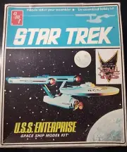 Amt~Star Trek-USS Enterprise-#6676~Space Ship~Plastic Model Kit~Made in 1983~New