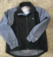 NEW Runners World, Windstopper, Women’s Medium Jacket NWT!