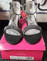 NINA Girl's Valetta Black Shimmer ankle strap sandals Big Kid 5M