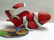 Penn Plax Sea Creatures Collection Aerating Clownfish # RR875