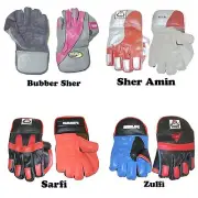 MB Malik ,Cricket Keeping Gloves BRAND NEW