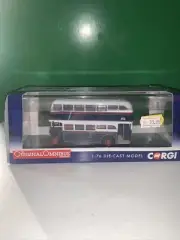 1:76 Crossley DD42 Hyde Ashton Corporation by Corgi in White and Blue OM41610B