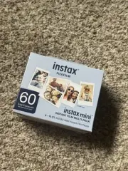 Instax Fujifilm Instax Mini 60 Total Exposures (expires: 12/2026)