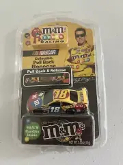 2009 1/64 #18 Kyle Busch M&M's Pull Back & Release NIB