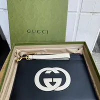 在飛比找PopChill優惠-[二手] 全新真品 GUCCI 658843 白色大GG l