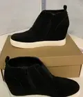 Steve Madden Ladies Wedge Sneaker Black Side Zip Womens Size 6 Shoes