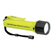 PELICAN SabreLite 2000 Flashlight Torch with Super Bright Xenon Beam | Yellow