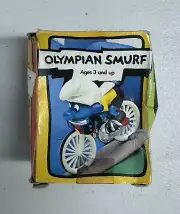 Super Smurfs - 40501 Cyclist Smurf Vintage PVC Figure 1979