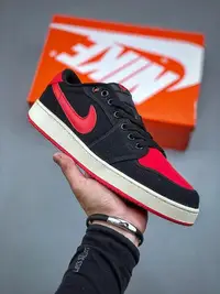 在飛比找Yahoo!奇摩拍賣優惠-【格格巫】耐克 Nike 喬丹一代 喬1 Aj1 Air J