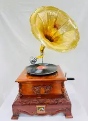 Valentines Day Gift, Gramophone Player, Phonograph, Old Music Sound Box, Brass