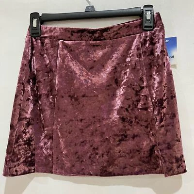 Abound Women's Burgundy Soft Velour Mini Skirt Size Small Elastic Waist Pull-On